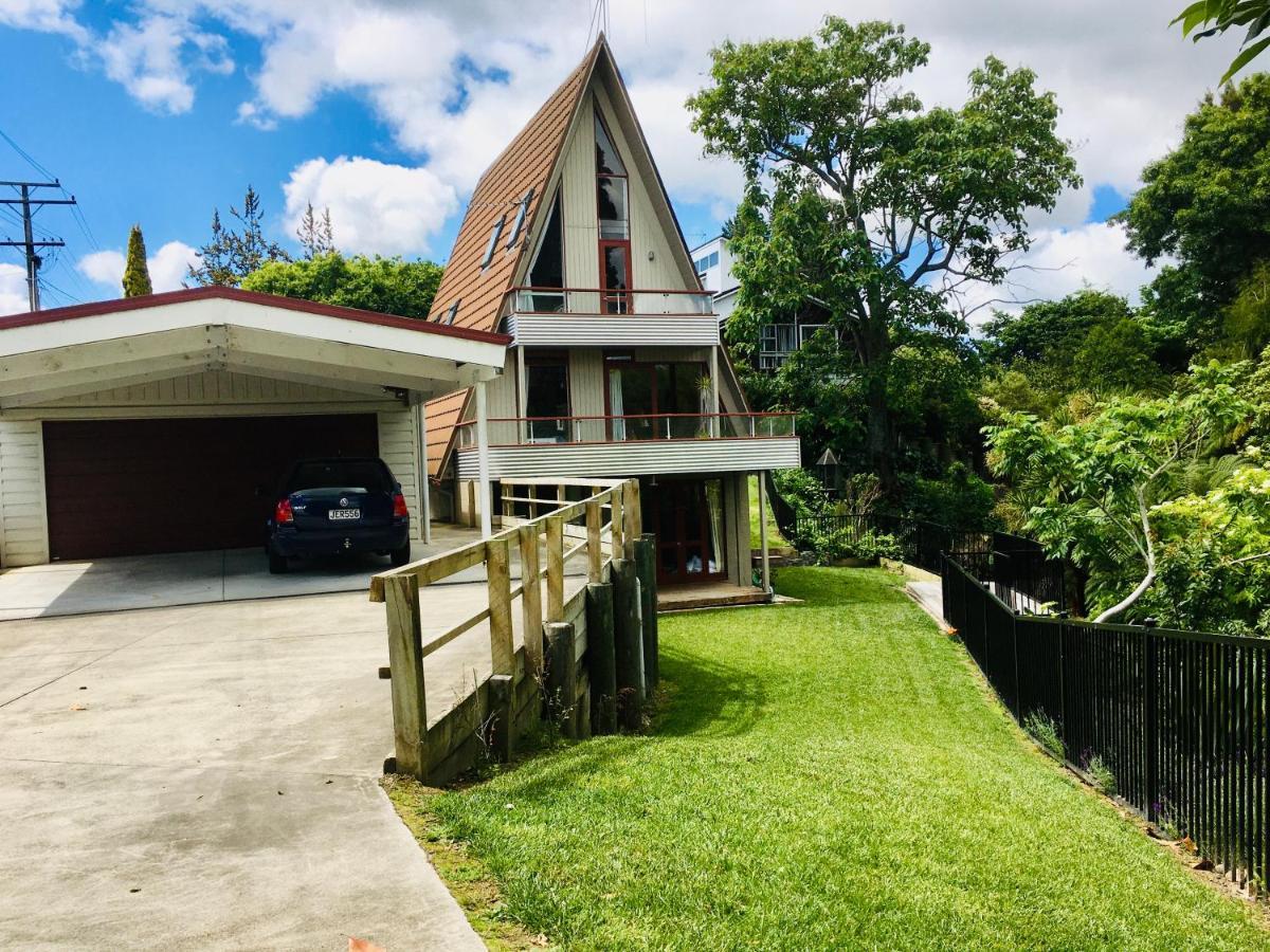 The Wooden A-Frame In Hamilton 빌라 외부 사진